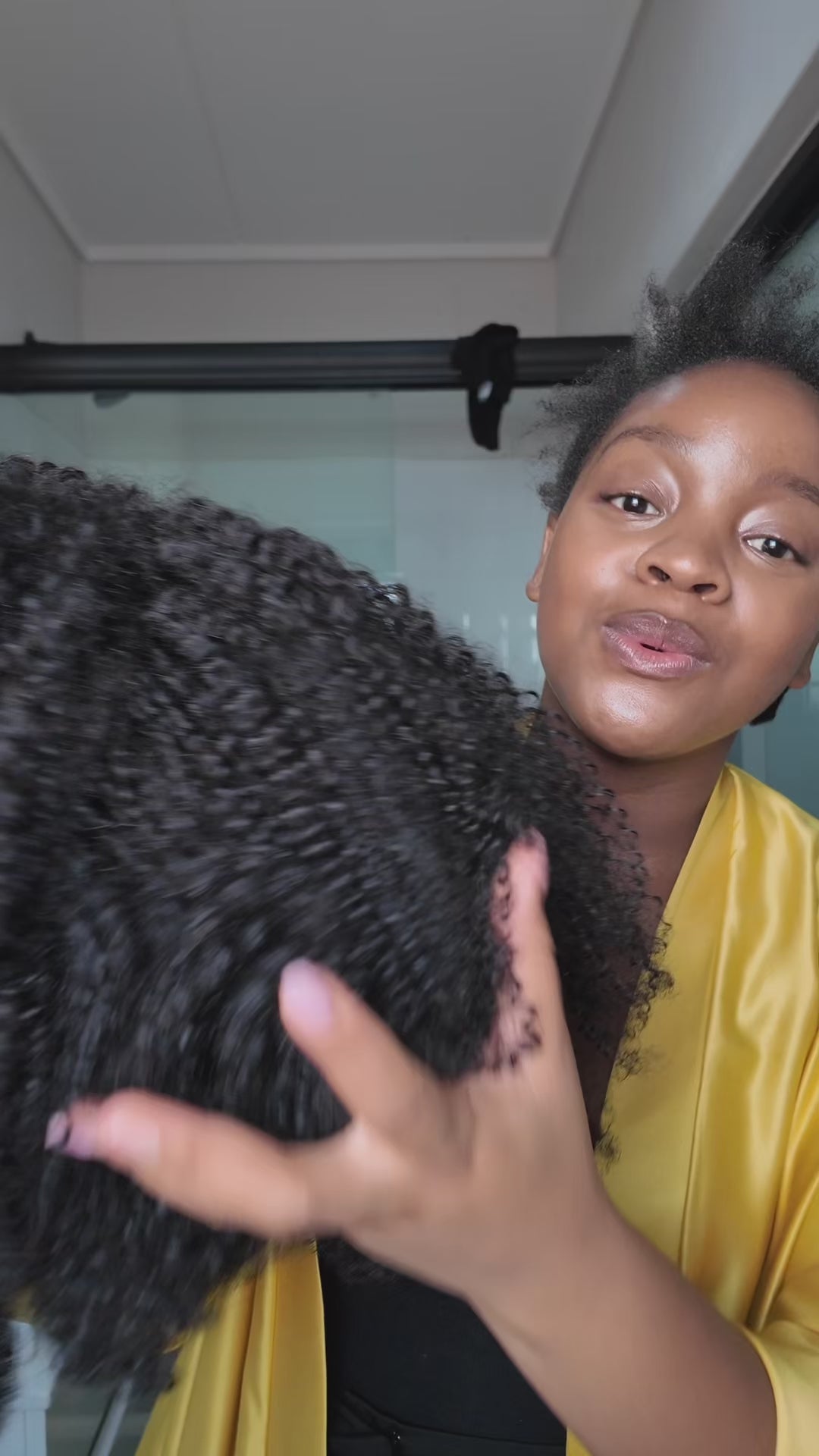 Kinky coils Half wig